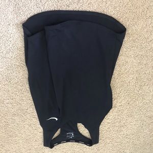 nike tank top size: medium